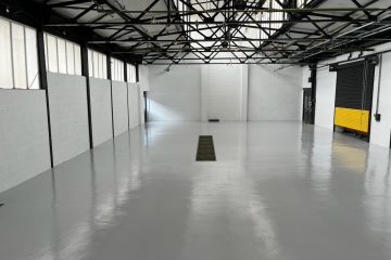 Polyurethane screed with UVR sealer installed for aerospace company